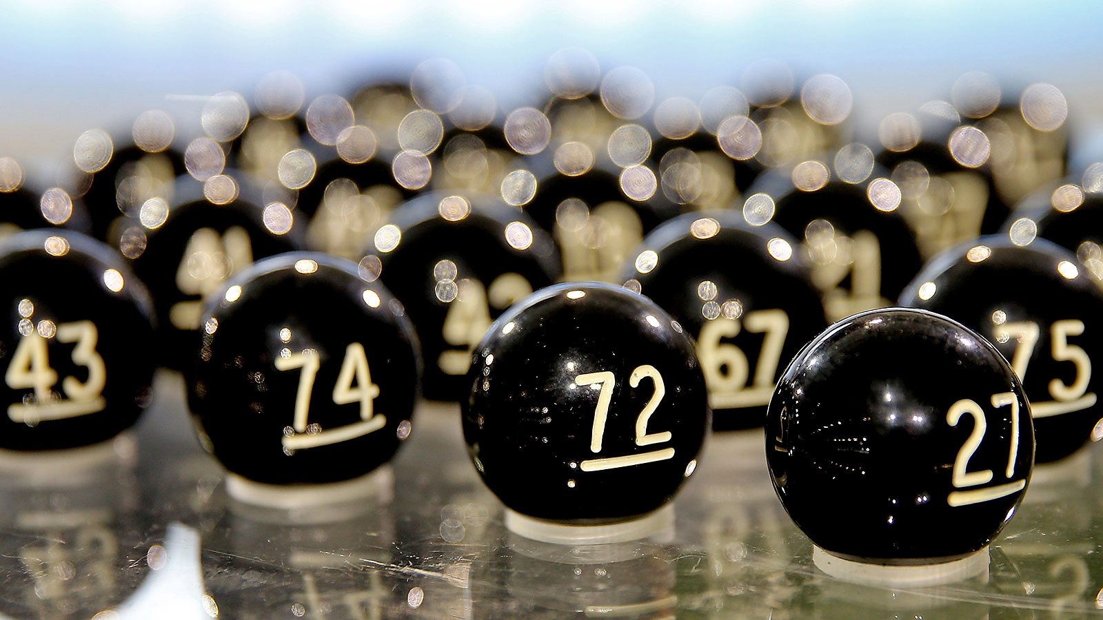 how one man used a maths trick to win the lottery, but that same trick can't be repeated